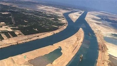 مصر: قناة السويس الجديدة قللت زمن مرور السفن 50%