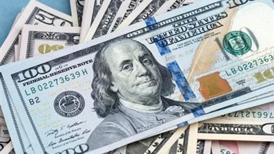  سعر الدولار يواصل اليوم استقراره في مصر مقابل الجنيه المصري