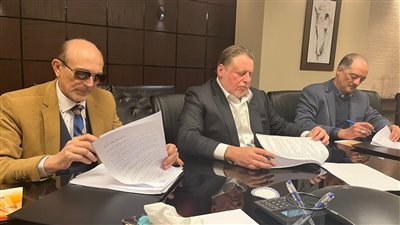 شركة المتحدة المصرية توقع بروتوكول تعاون مع الفنان محمد صبحي لإنتاج أعمال مسرحية