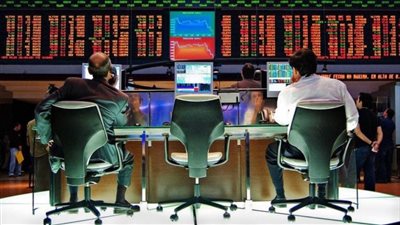 تراجع البورصة الروسية صباح اليوم مع تسجيل المؤشرات تدنيًا بأكثر من 8%