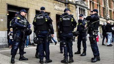 هولندا.. انتهاء عملية احتجاز رهائن داخل متجر بأمستردام