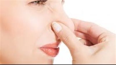  منها البسيط والخطير.. تعرف على أسباب رائحة الفم الكريهة