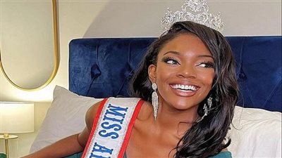 ما وراء انتحار ملكة جمال في أمريكا؟