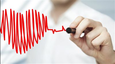 العلماء يطورون اختبارًا جديدًا للدم يمكن أن يتنبأ بخطر إصابة المريض بنوبة قلبية قاتلة