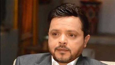 الفنان محمد هنيدي يهنئ محمد صلاح بعد فوزه بالحذاء الذهبي 