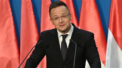 دولة أوروبية تعرض استضافة محادثات سلام بين روسيا وأوكرانيا