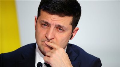 رئيس أوكرانيا يدعو مواطني بلاده إلى الوقوف بحزم ضد الهجوم الروسي.. ويرفض عرضًا أمريكيًا