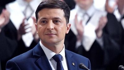  الرئيس الأوكراني يتعهد بعدم إلقاء السلاح أمام الضربات الروسية المتتالية لبلاده