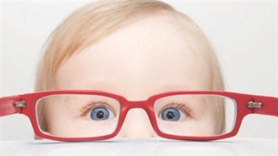 طبيبة عيون روسية تكشف متى يجب استخدام النظارات الطبية؟