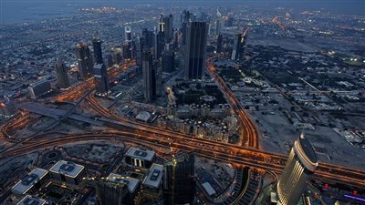 في هذا الموعد.. دولة الإمارات تخفف قيود فيروس كورونا 