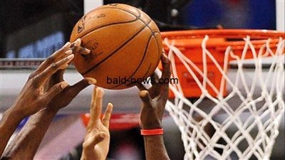 رابطة الدوري الأوروبي لكرة السلة تقرر نقل المباريات التي كانت ستقام في الأراضي الروسية