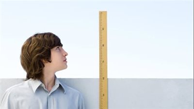  باحثون صينيون يكشفون أن مواليد الصيف والخريف أطول قامة وأقوى بنية