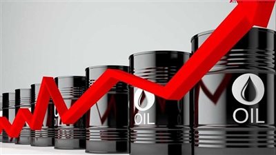 ارتفاع أسعار النفط في العقود الآجلة لخام برنت أكثر من 7 دولارات
