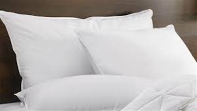 كيف تكون وسادتك مصدر قلقك؟.. خبير يُجيب