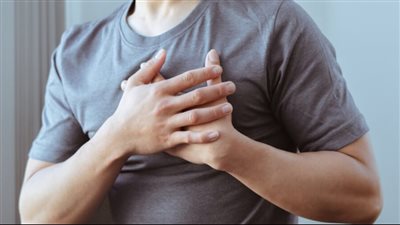 تعرف على أسباب آلام القفص الصدري
