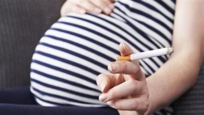  دراسة تكشف ما يحدث للأمهات المدخنات اللائي يقلعن عن التدخين عندما يحملن