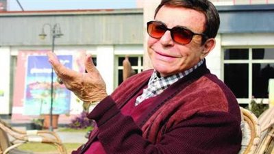 آخر تطورات الحالة الصحية للفنان المصري سمير صبري وموعد العملية الجراحية