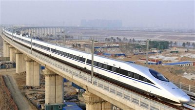 الإمارات تنتهي من تدشين خط قطار الاتحاد الرابط بين أبو ظبي ودبي