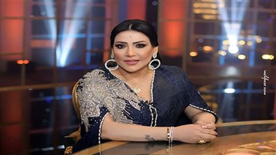 القصة الكاملة لأزمة بدرية طلبة مع طليق منة عرفة