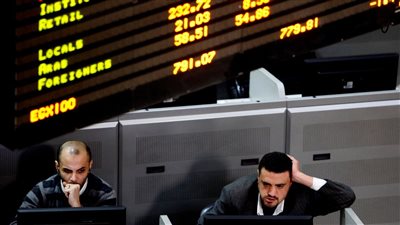 خبير اقتصادي: إلغاء ضريبة الأرباح الرأسمالية سيسهم في ضخ سيولة كبيرة بالسوق المصري