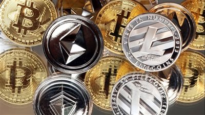 وسط نيران الحرب الروسية-الأوكرانية.. تراجع أسعار العملات الرقمية اليوم السبت 