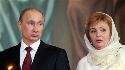 بسبب الحرب على أوكرانيا.. هل إنفصل بوتين عن زوجته؟