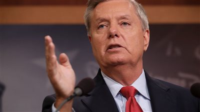 بسبب غراهام.. موسكو تستدعي السفير الأمريكي