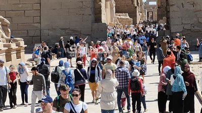 مصر تتحمل تكلفة نقل السياح الأوكرانيين لدول جوار أوكرانيا