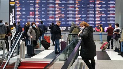 روسيا تسهل إجراءات دخول الأجانب من أوكرانيا ودونيتسك ولوغانسك