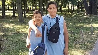 شاب مصري ينقذ طفلين يمنيين على خط النار في أوكرانيا