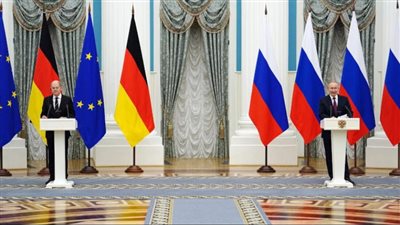  الرئيس الروسي والمستشار الألماني يتحدثان عن 