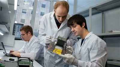 علماء روس يبتكرون غرسات ثلاثية الأبعاد مع طلاء حيوي مضاد للبكتيريا 