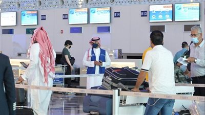 ما هي خطوات تسجيل اللقاحات إلكترونيا قبل الوصول إلى السعودية؟