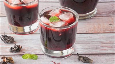 خبراء يكشفون عن فوائد تناول الكركديه 