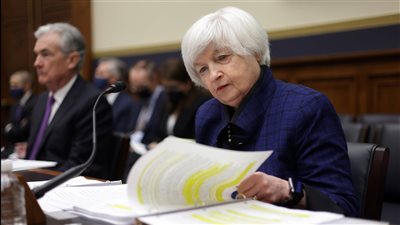 جانيت يلين تؤكد أن الاقتصاد الأمريكي قوي لكن التضخم يمثل مشكلة