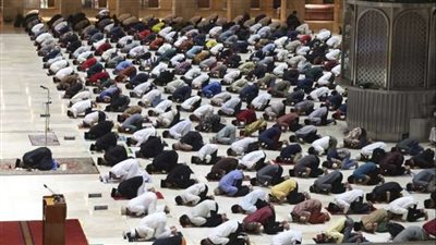  رمضان 2022.. السلطات الصحية تعلن عن السماح بعودة صلاة التراويح وموائد الرحمن 