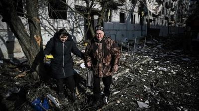 أوكرانيا.. كييف بمرمى الحصار وماريوبول تأمل بمساعدة إنسانية 