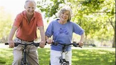 طرق تأخير ظهور علامات الشيخوخة عن طريق بعض التغييرات البسيطة في نمط الحياة