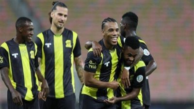 اتحاد جدة يستعد لمواجهة مثيرة مع الفيحاء 