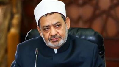 شيخ الأزهر يهنئ البابا فرنسيس والبابا تواضروس بأعياد الميلاد