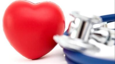 طبيبة تكشف عن إجراءات يمكن لمرضى قصور القلب السفر بعدها