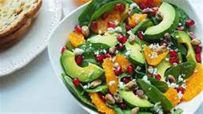 باحثون يكشفون ما يحدث بسبب حمية الكيتو