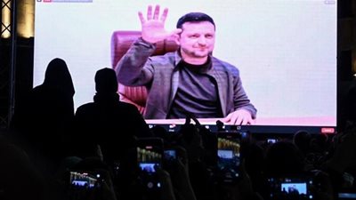 الرئيس الأوكراني: سنواصل المفاوضات مع روسيا اليوم