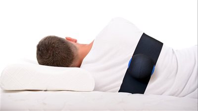 باحثة ألمانية تطور وسادة تحاكي عملية التنفس ويمكن عناقها لتقليل نوبات القلق