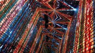 هكذا يستثمر قطاع المنتجات الفاخرة في العالم الافتراضي الجديد 