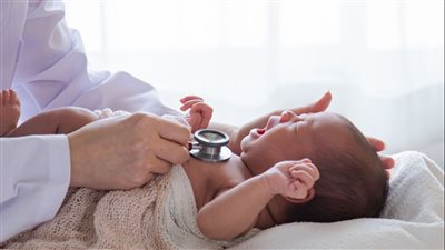  دراسة تتوصل إلى تأثير غير متوقع لتطعيم الحوامل بلقاح ضد الفيروس المخلوي التنفسي