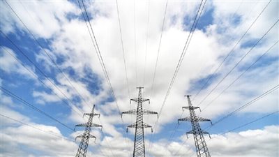 الاتحاد الأوروبي يمد أوكرانيا بالكهرباء