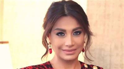 الإعلامية بسمة وهبة تنتقد إطلالة ويجز (صورة)