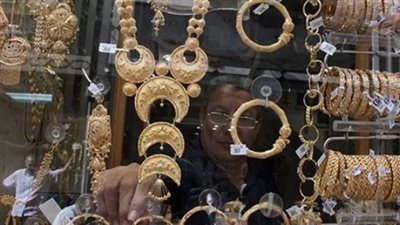 الجنيه الذهب يسجل رقمًا لافتًا.. تعرف على سعره مع بداية تعاملات الأحد