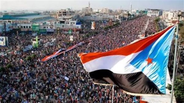 قرار الأرض بيد أبنائها ولا مكان للحلول الترقيعية